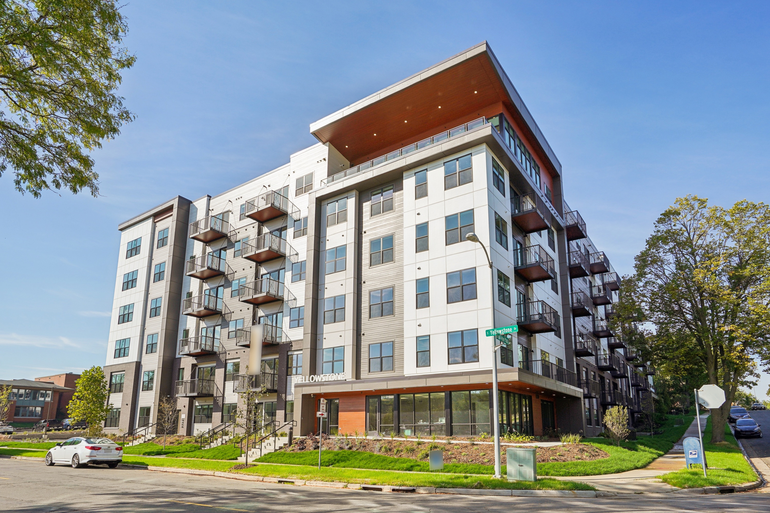 Yellowstone Apartments