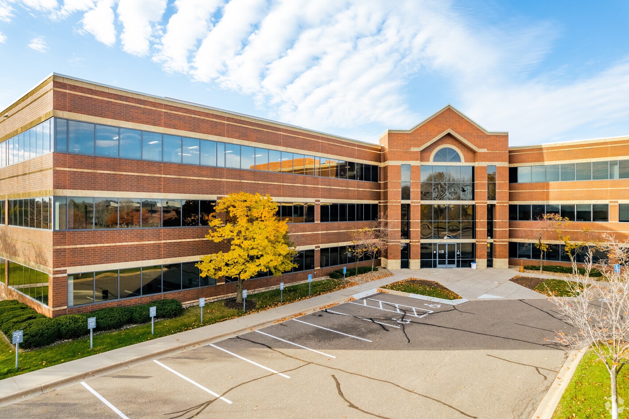 Mendota Heights Business Center